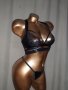 75 Е К-т Черен кожен сутиен и прашка , снимка 8
