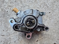 Вакуум помпа 038145101B Luk Vapec 14S Голф 4 Шкода Ауди А4 1,9тди VW Golf 4 Skoda Audi A4 1,9tdi, снимка 2