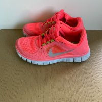 Оригинални маратонки Nike, снимка 2 - Маратонки - 34404226