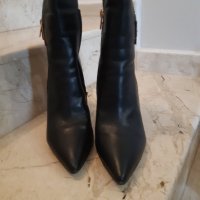 Дамски обувки,боти, снимка 1 - Дамски обувки на ток - 30686846