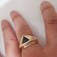 Златен мъжки пръстен с оникс и циркони , снимка 10 - Пръстени - 36935137