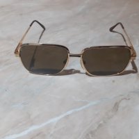 Луксозни слънчеви очила с дебела позлатена рамка, снимка 2 - Антикварни и старинни предмети - 37587681