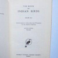 Книга The Book of Indian Birds - Salim Ali 1964 г. Птици, снимка 2 - Други - 34377952