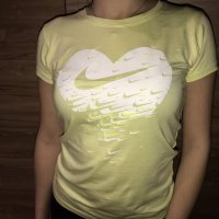  Дамски тениски , снимка 3 - Тениски - 37200687