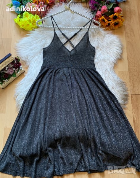 Лъскава рокля Н&М, снимка 1