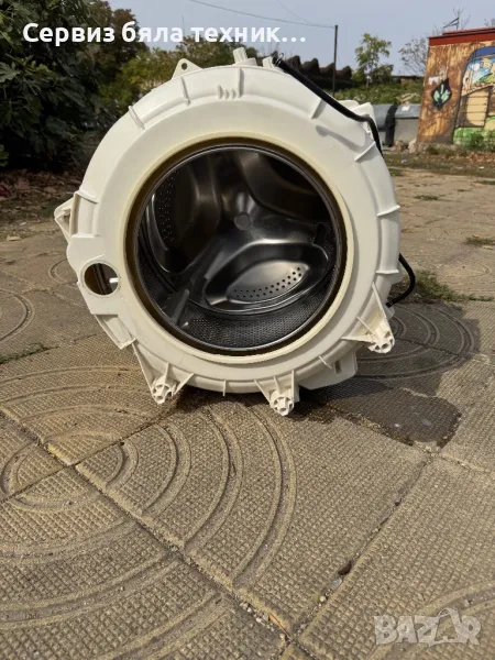 Продавам уникално запазен казан с барабан за пералня Hotpoint-Ariston 8 и 9 кг, снимка 1