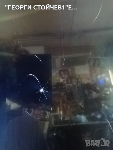 HITACHI  43HBT42 СЪС СЧУПЕН ДИСПЛЕЙ , снимка 1