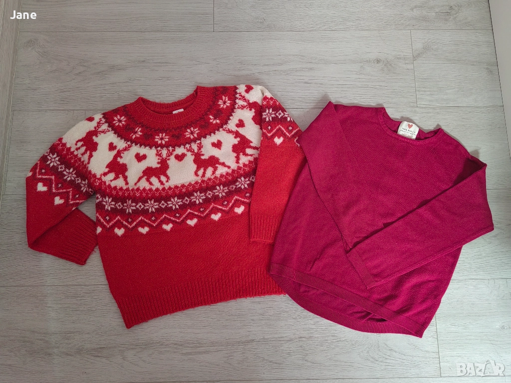 Детски пуловери размер 128 цена 15 лв общо , снимка 1