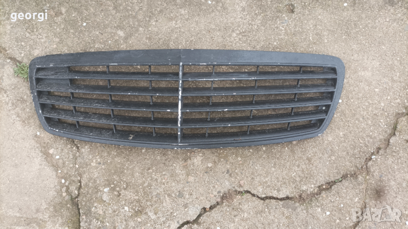 Мерцедес  w 211 решетка предна , снимка 1