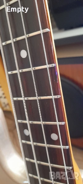 Японска бас китара, снимка 1