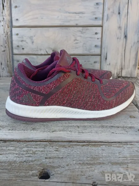 Дамски маратонки Adidas, снимка 1