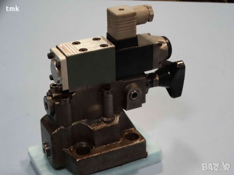 Хидравличен блок с клапан Rexroth, снимка 1