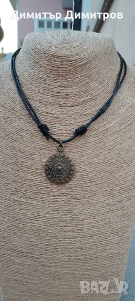 Дамски колиета с естествена кожа. Идея за подарък. Бижута Луди гъби., снимка 1