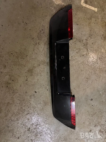 Задна кора BMW със стопове, снимка 1