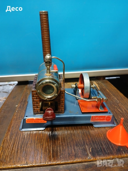 Парна машина-двигател играчка Веласко Западна Германия., снимка 1