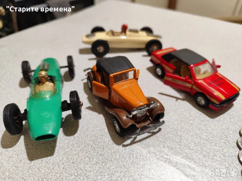 Лот 4 Броя  Метални  Колички, снимка 1