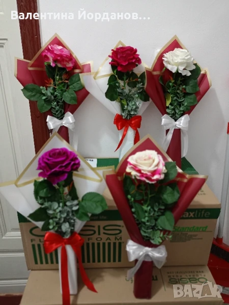 букети с изкуствена роза кадифена , снимка 1