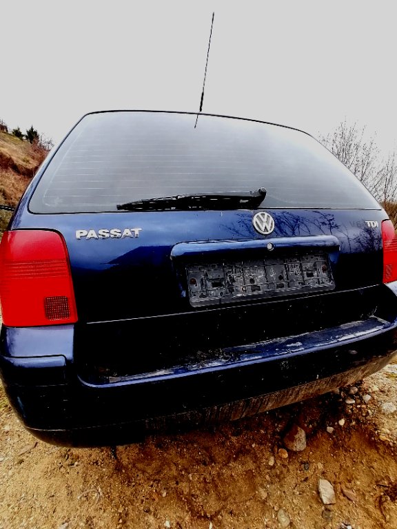 VW Passat B5 2.5 TDI V6 Variant Фолксваген Пасат Б5 ТДИ 150 к.с автоматик  комби на части в Автомобили и джипове в гр. Мадан - ID39607054 — Bazar.bg