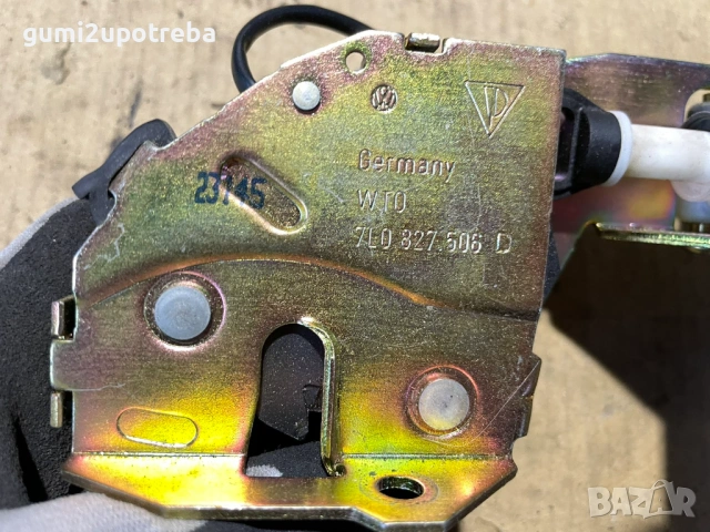 Брава Стъкло Заден Капак 7L0827506D Porsche Cayenne S 4.5 2005г 9PA, снимка 2 - Части - 53071322