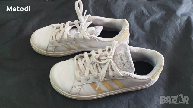 Маратонки Адидас добре запазени с размер 35,5, снимка 5 - Детски маратонки - 52293952