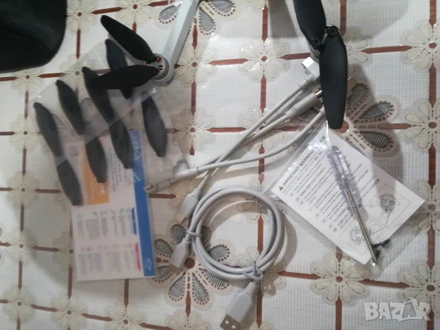 Дрон Potensic Atom Se Нов, снимка 2 - Дронове и аксесоари - 53046608