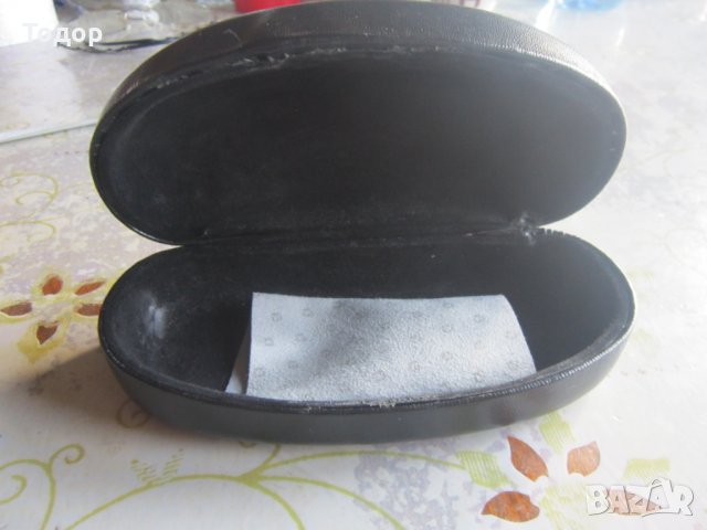 Страхотен калъф за очила Манго , снимка 6 - Слънчеви и диоптрични очила - 32069361