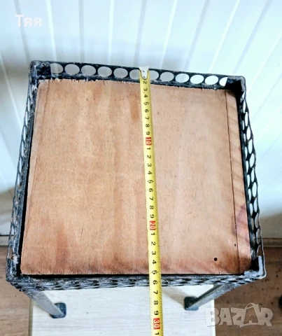 Ковано желязо масичка и свещник, снимка 4 - Антикварни и старинни предмети - 50714986