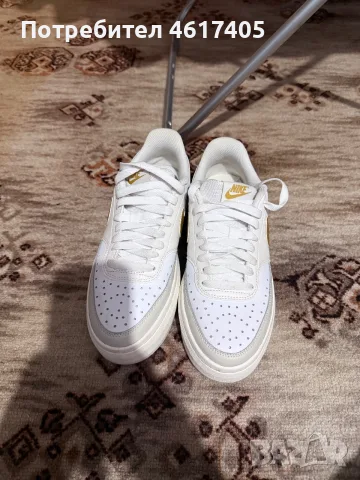 Дамски Маратонки/Кецове Nike , снимка 2 - Маратонки - 56130102