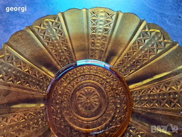 голямо стъклено плато цвят кехлибар 21/6, снимка 3 - Прибори за хранене, готвене и сервиране - 49971710