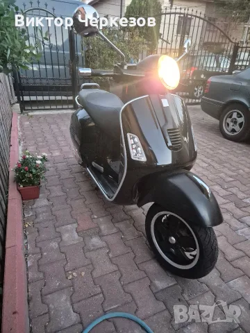 vespa 300 GTS spot , снимка 3 - Мотоциклети и мототехника - 56330648