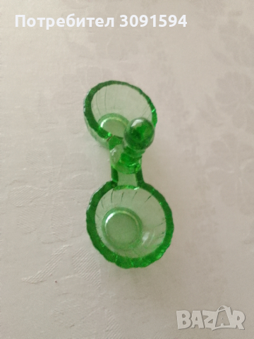 Зелено стъкло солница Арт Деко, снимка 3 - Антикварни и старинни предмети - 44732982