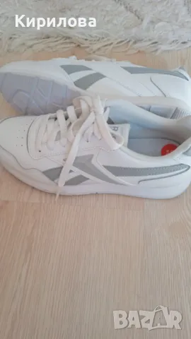 Дамски маратонки Reebok , снимка 5 - Маратонки - 50329419