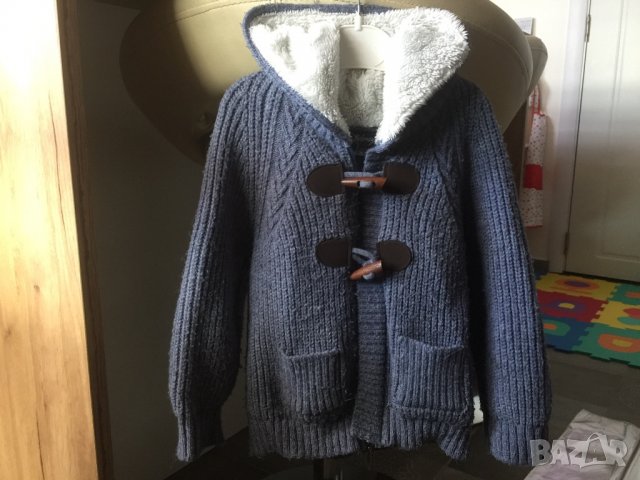 Подарявам , снимка 4 - Детски якета и елеци - 38317885