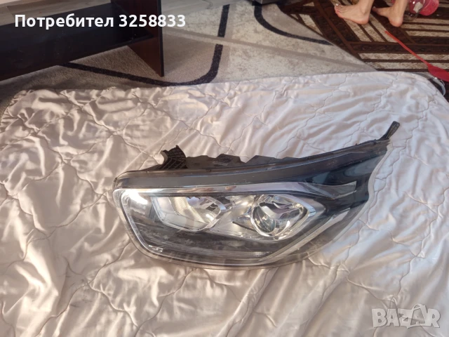 Фар Форд transit custom, снимка 2 - Части - 50871189