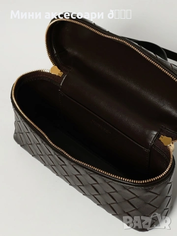 Bottega Veneta мини чанта, снимка 3 - Чанти - 53356891