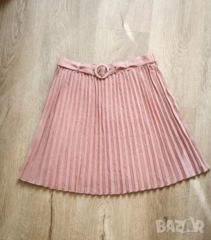 Дамска пола H&M, снимка 2 - Поли - 55994122