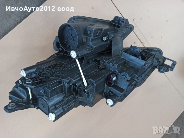 Фар десен оригинален hella 566941016F skoda Kodiak full led, снимка 2 - Части - 44665598