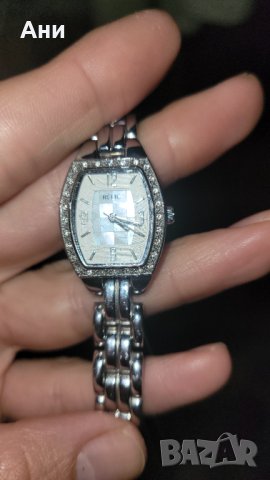 Дамски часовник Relic, снимка 2 - Дамски - 42756789