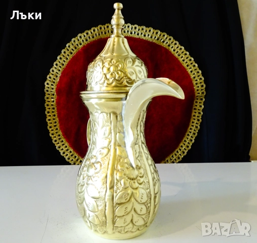 Арабска бронзова кана за кафе,джезве,Dallah,печат на майстора. , снимка 6 - Антикварни и старинни предмети - 51882613