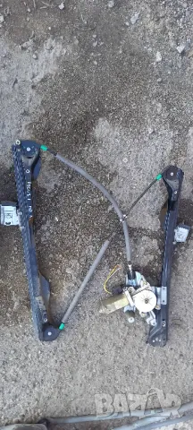 Стъклоповдигач Ford Focus I