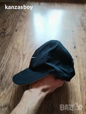 Nike Featherlight Cap - страхотна спортна шапка НОВА БЕЗ ЕТИКЕТИ, снимка 8 - Шапки - 50058595
