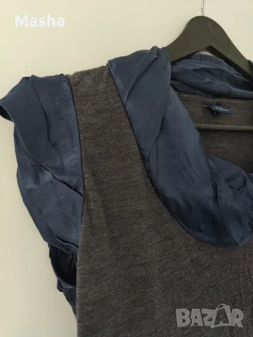Сива блуза Trussardi Jeans с копринена яка (Размер L) – Оригинал, снимка 2 - Корсети, бюстиета, топове - 56175825