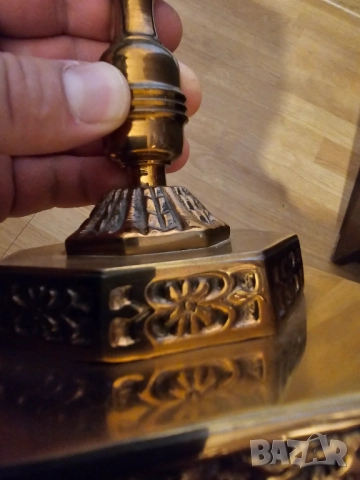 Голям бронзов свещник ханука  МЕНОРА  28х 29см. - еврейски седемсвещник - внос от Израел, Йерусалим, снимка 3 - Антикварни и старинни предмети - 51595388