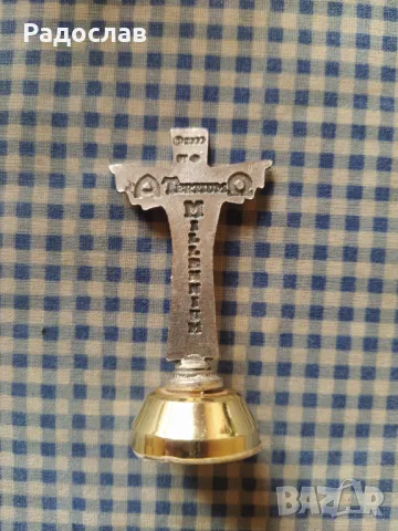 Кръст , разпятие за декорация на таблото на автомобил, снимка 3 - Аксесоари и консумативи - 49637859