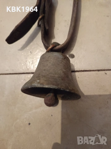 Стара бронзова камбанка, снимка 2 - Колекции - 53184012
