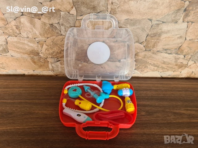 Детски докторски комплект-куфарче