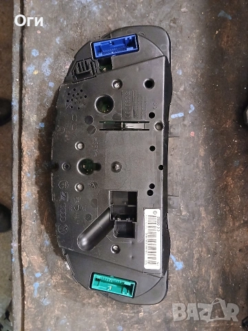 Километражно табло за Фолксваген Пасат В5.5 3B0 920 827 A, снимка 2 - Части - 54078688