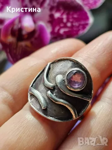 Красив сребърен пръстен с Аметист , снимка 2 - Пръстени - 49040929