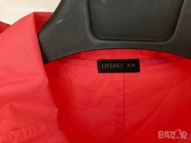 Дъждобран на Oysho, розов, размер М, оригинален, снимка 4 - Спортни екипи - 37344469