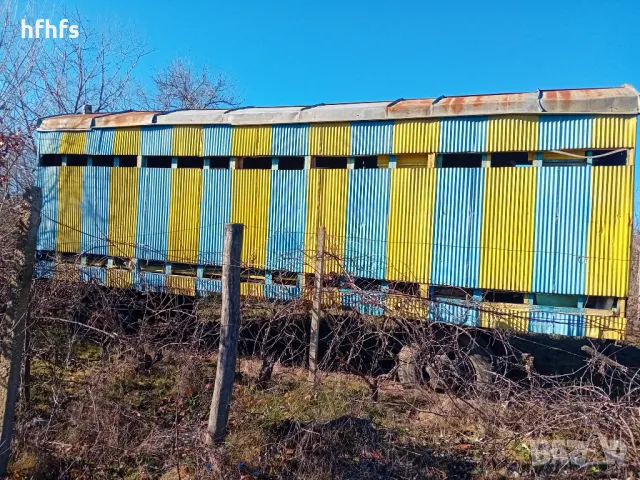 Фургон за подвижно пчеларство/пчели 
